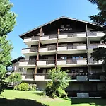 Apartment Everest