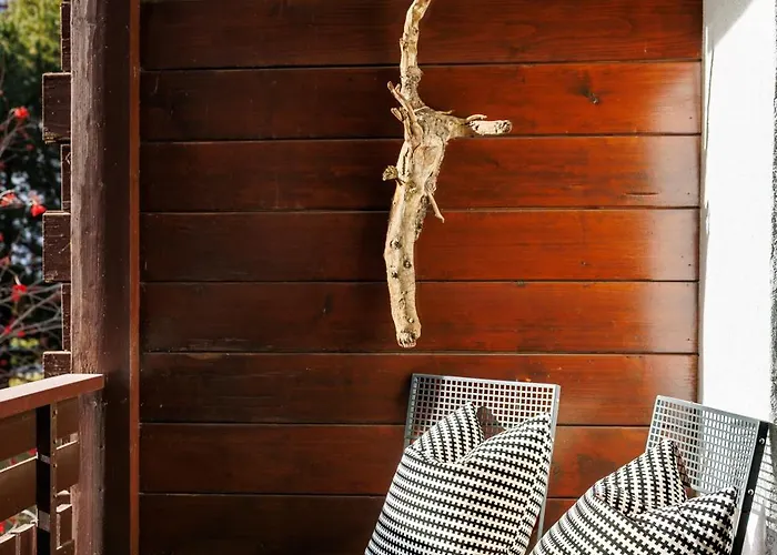 ايفريست شقة