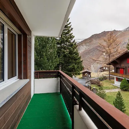 Apartment Everest